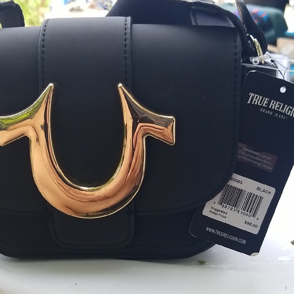True Religion Black and Gold Crossbody Bag with gold Hardware Y2K vibes
